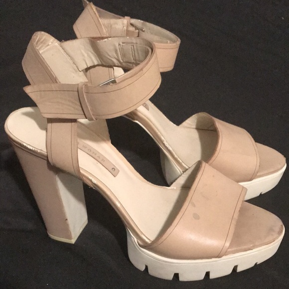 ZARA Nude Chunky Platform Heels 👡🌈 - Picture 6 of 7